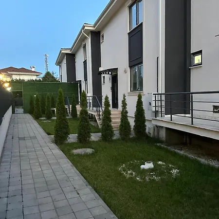 Edi Group Turizm Hotel *